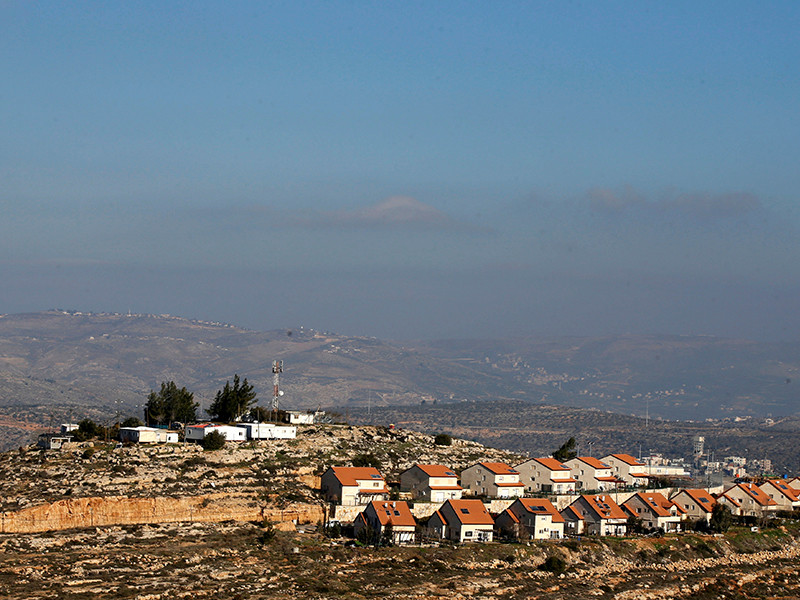 Парламент Израиля утвердил закон о легализации поселений на Западном берегу