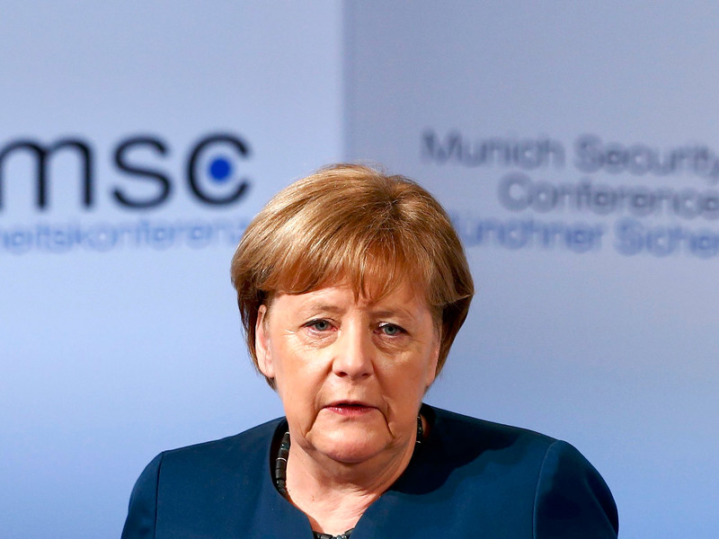 Меркель призвала к сотрудничеству с Россией ради борьбы с терроризмом