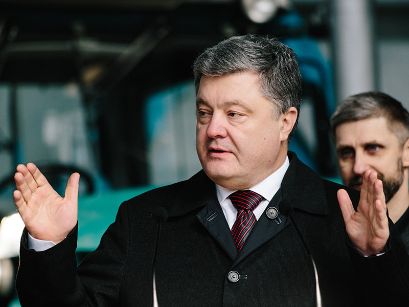 Президент Украины Петр Порошенко признал, что из-за блокады Донбасса Украина полностью утратила контроль над этой территорией
