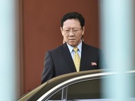 Посол КНДР в Малайзии Кан Чхоль, о высылке которого малайзийские власти объявили в минувшую субботу, вылетел из международного аэропорта Куала-Лумпура

