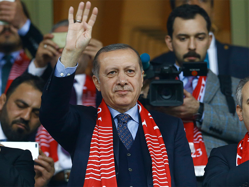 Эрдоган заявил о желании обсудить с народом вступление Турции в ЕС
