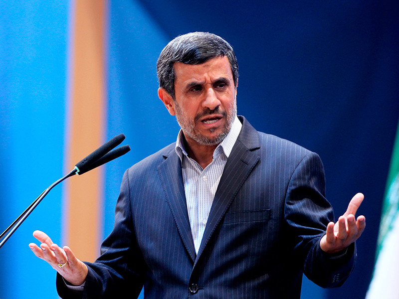Боровшийся с соцсетями экс-президент Ирана Махмуд Ахмади Нежад начал вести аккаунт в Twitter