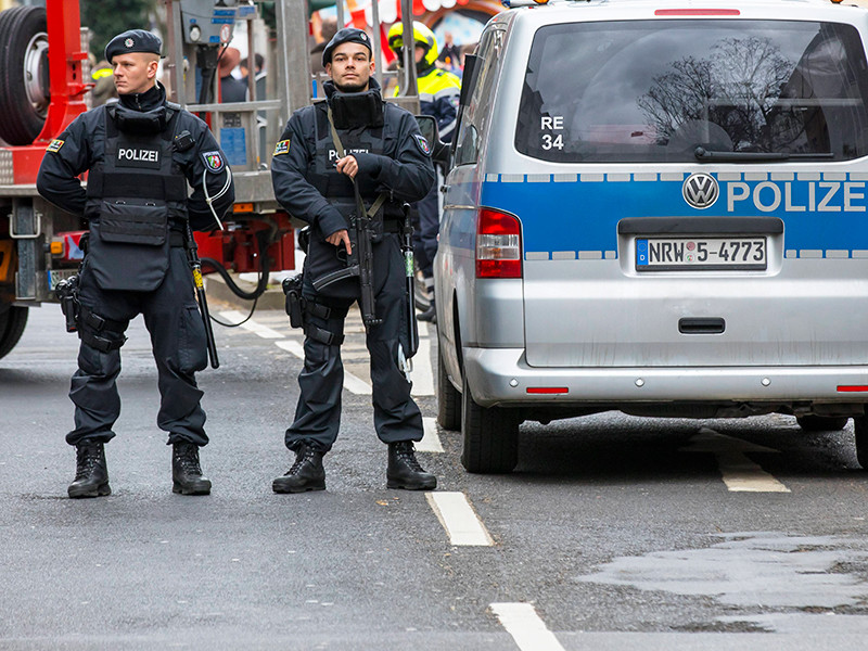 Новое нападение в Дюссельдорфе: неизвестный ранил прохожего мачете