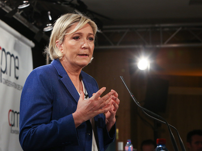 У Еврокомиссии нет "плана Б" на случай победы лидера "Национального фронта" Марин Ле Пен на президентских выборах во Франции