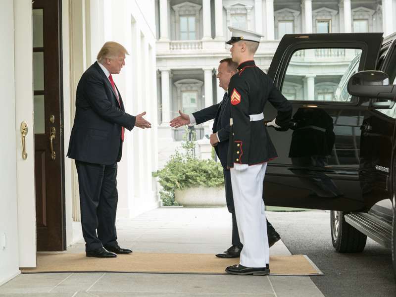 Президент США Дональд Трамп и премьер-министр Дании Ларс Лекке Расмуссен