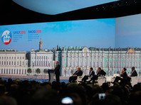 Обе встречи прошли в Санкт-Петербурге в июне 2015 года в рамках Петербургского международного экономического форума