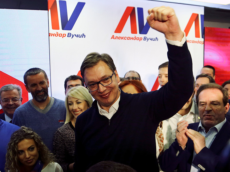 Премьер-министр Сербии Вучич уверенно победил на президентских выборах
