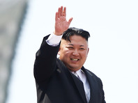 В столице Северной Кореи Пхеньяне прошел масштабный военный парад. Принимал его лидер страны Ким Чен Ын
