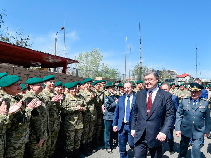 Заявление было сделано во время выступления главы украинского государства по случаю передачи Соединенными Штатами украинским пограничникам приборов военной радиосвязи

