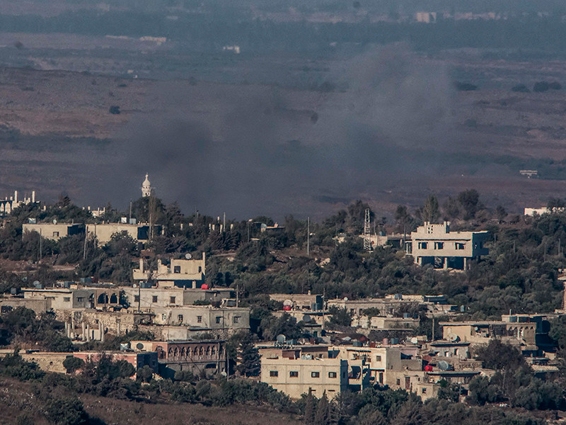 Израильские войска обстреляли в воскресенье утром позиции сирийских войск в окрестностях города Эль-Кунейтра (40 км к югу от Дамаска)