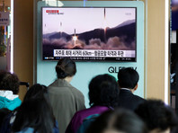В субботу КНДР провела очередное ракетное испытание. Ракета взорвалась в воздухе вскоре после взлета. Это девятый ракетный запуск КНДР за 100 дней президентства Дональда Трампа

