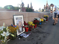 Борис Немцов был застрелен на Большом Москворецком мосту в центре Москвы 27 февраля 2015 года
