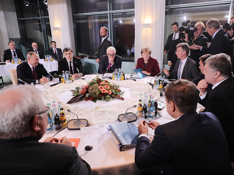 Встреча "нормандской четверки" будет возможна, когда президент России Владимир Путин будет готов сесть за стол переговоров