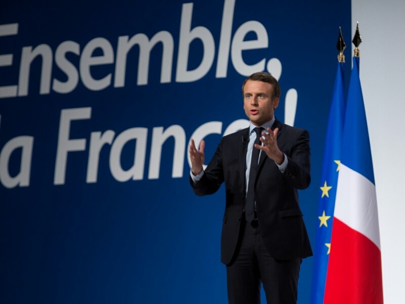 Французские правоохранительные органы открыли дело по факту хакерских атак на штаб кандидата в президенты Франции Эмманюэля Макрона