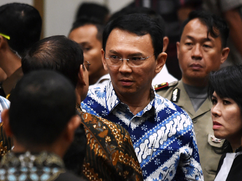 Губернатора Джакарты приговорили к двум годам лишения свободы за оскорбление чувств верующих
