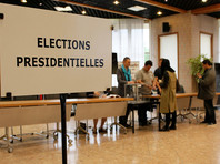 В 9 утра по Москве в континентальной Франции открылось 67 тыс. избирательных участков для 45 млн избирателей