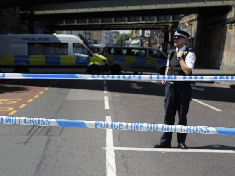 Террорист-одиночка, который совершил наезд на людей в Лондоне, является 47-летним жителем пригорода Кардиффа