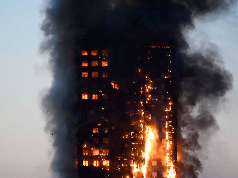 Пожар в Grenfell Tower произошел в ночь на среду, 14 июня