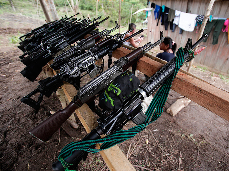 Колумбийские повстанцы из РВСК сдали почти все свое оружие миссии ООН