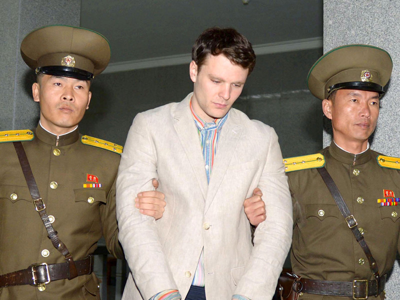 Семья американского студента, умершего после возвращения из КНДР, запретила проводить вскрытие тела

