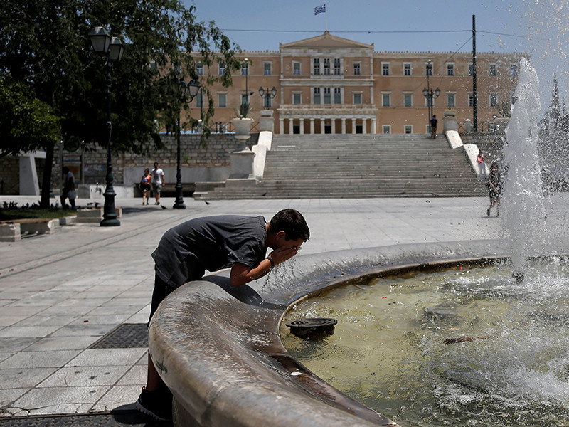 В Греции поставлен новый европейский температурный рекорд: в субботу зафиксировано 45,9 градусов Цельсия