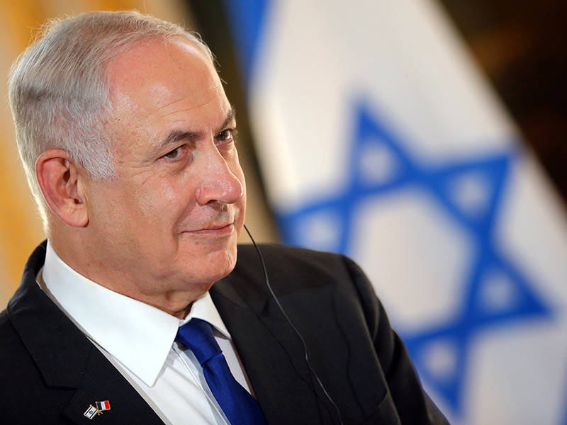 Премьер-министр страны Беньямин Нетаньяху назвал это соглашение "очень плохим", так как оно делает  легитимным присутствие иранских военных в этом регионе
