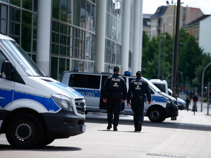 В Германии сотрудники правоохранительных органов задержали местного жителя, который, предположительно, намеревался устроить нападение во время предстоящего саммита G20 в Гамбурге