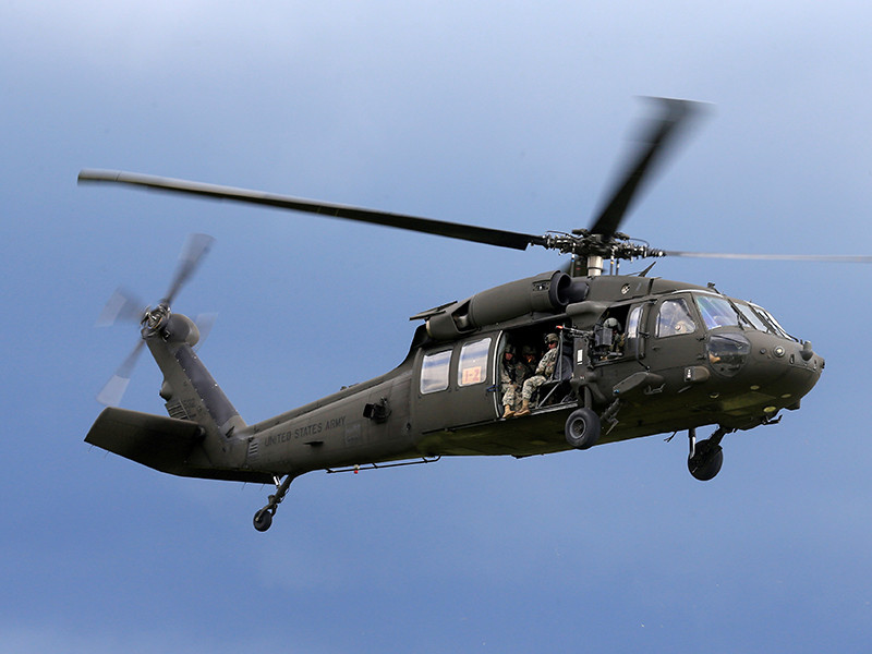 Вертолет армии США Black Hawk упал в воду в ходе тренировочного полета у берегов Йемена
