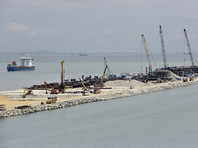 Перекрытие движения аргументировали "безопасностью мореплавания при проведении морских операций по строительству транспортного перехода через Керченский пролив"