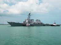 Пентагон объявил о прекращении операций ВМС США из-за аварии эсминца "Джон Маккейн" у берегов Сингапура
