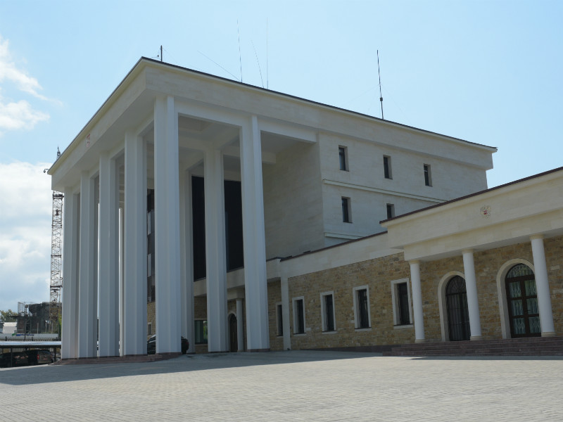 Здание посольства РФ в Абхазии