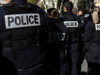 В Марселе на прохожих напал мужчина с ножом