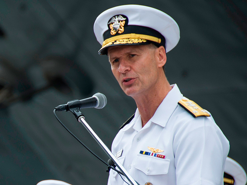 Командующий Седьмым флотом ВМС США трехзвездный адмирал Джозеф Окойн, как и ожидалось, был освобожден от занимаемой должности