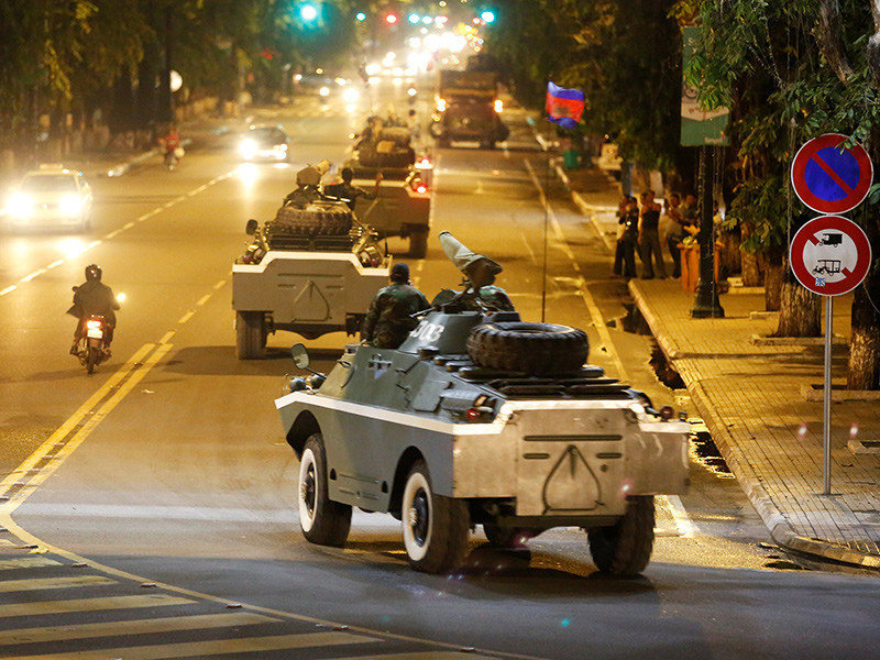 Лаос после предупреждения Камбоджи распорядился о выводе своих военных