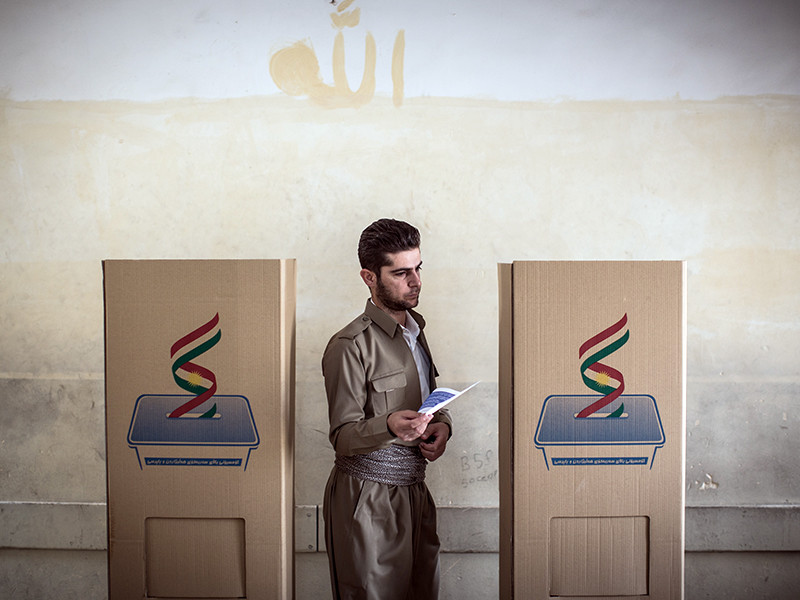 В Иракском Курдистане в понедельник, 25 сентября, начался референдум о независимости. Власти страны уже заявили о том, что не признают референдум и не намерены реагировать на его итоги
