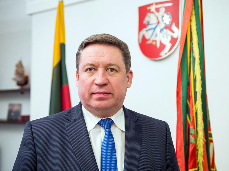 Глава министерства обороны Литвы Раймундас Карболис заявил, что в ходе военных учений "Запад-2017" российские и белорусские военные отрабатывали действия в условиях конфликта с НАТО и странами Балтии и провели на границе с Литвой реальную бомбардировку