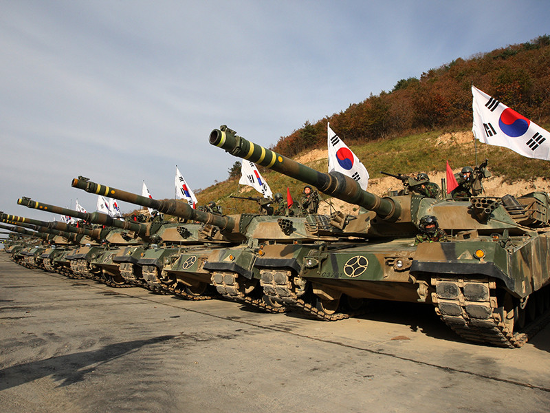 Хакеры КНДР могли похитить у Южной Кореи большое количество военных документов. В том числе есть вероятность, что киберпреступники именно из этой страны получили совместный последний оперативный план Сеула и Вашингтона по ликвидации северокорейского высшего руководства
