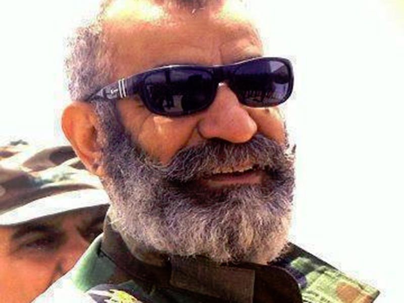 В Сирии погиб один из самых известных генералов правительственной армии Иссам Захреддин, отвечавший за оборону Дейр-эз-Зора, сообщает РИА "Новости" со ссылкой на штаб операции
