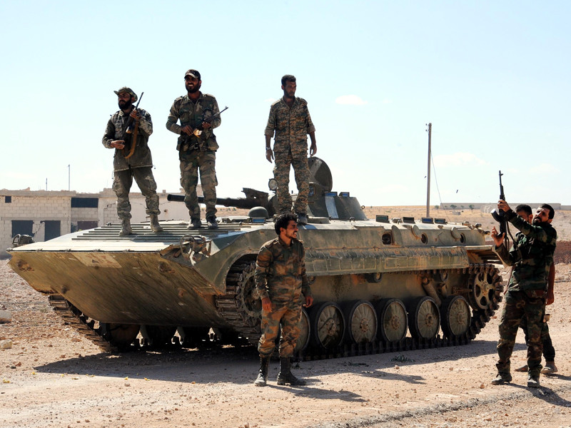 Сирийская армия отвоевала у ИГ* город Маядин