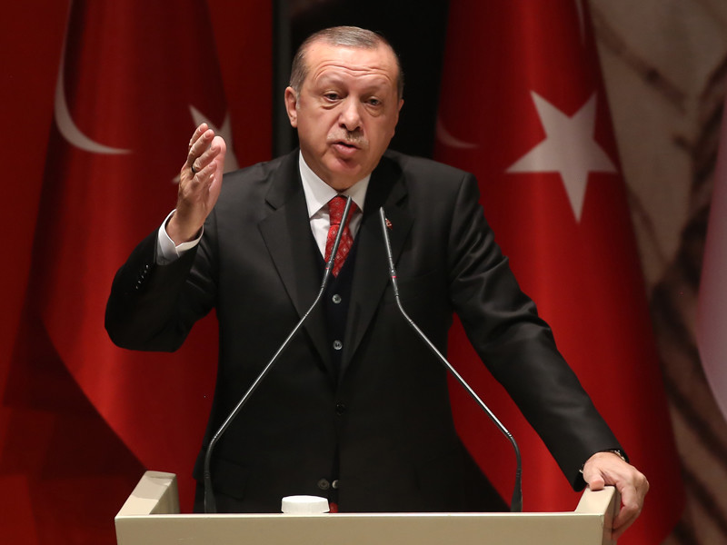 Эрдоган перед поездкой в Сочи к Путину обругал Запад, обвинив его в попытке внести раскол среди мусульман