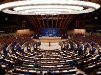 Россия после присоединения Крыма была лишена права голоса в Парламентской ассамблее Совета Европы (ПАСЕ) и после этого прекратила платить взносы в организацию