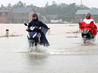 Жертвами тайфуна "Дамри" во Вьетнаме стали 27 человек
