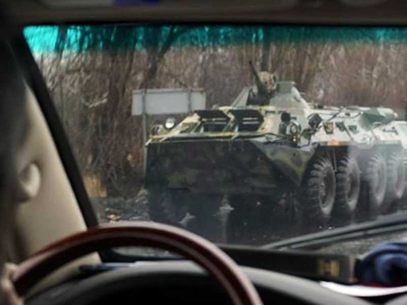 Наблюдатели ОБСЕ сообщили вечером 21 ноября, что в этот день видели колонну военной техники, которая направлялась в Луганск