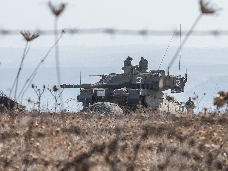 Подразделения Армии обороны Израиля (ЦАХАЛ) готовы вторгнуться в Сирию, чтобы предотвратить захват друзского города Хадер, расположенного в провинции Кунейтра недалеко от границы с Израилем