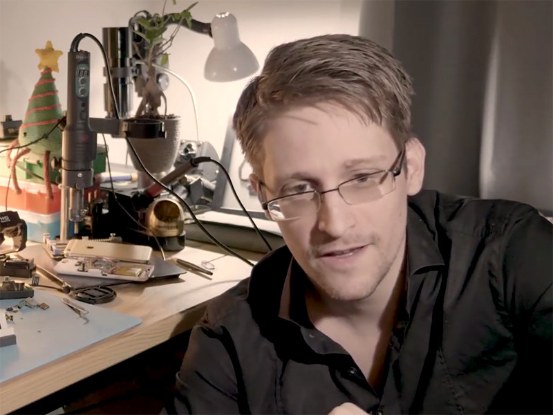 Экс-сотрудник Агентства национальной безопасности Эдвард Сноуден представил свое приложение для персональной безопасности Heaven