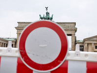 В Берлине ожидают, что сотни тысяч местных жителей будут встречать Новый год у Бранденбургских ворот. "Зона безопасности" для женщин появится неподалеку