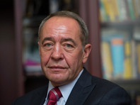 Бывший министр печати РФ и экс-глава "Газпром-Медиа" Михаил Лесин, умерший 5 ноября 2015 года в гостиничном номере Dupont Circle, за три дня до смерти ушел в  запой