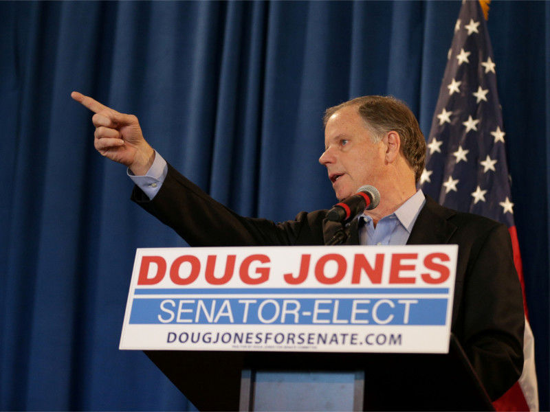 Демократ Даг Джонс, победитель выборов в Алабаме
