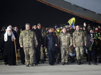 В среду в ходе обмена были освобождены 74 человека, находившихся в плену в Донбассе: Киеву передали 73 человека, еще один возвращаться на родину отказался