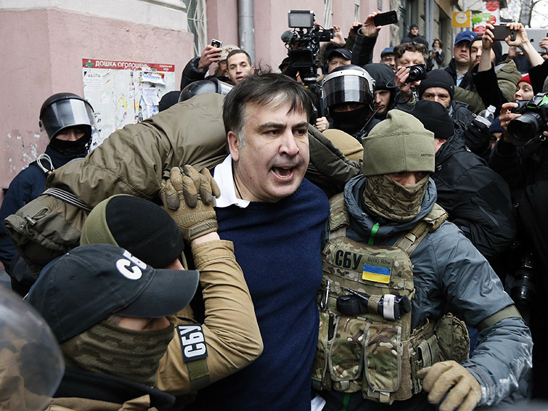 Экс-губернатор Одесской области и лидер "Движения новых сил" Михаил Саакашвили задержан во вторник в Киеве в ходе следственных действий Генпрокуратуры Украины
